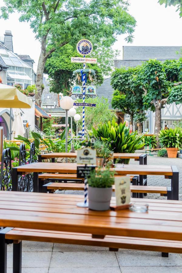 Das Ebertor - Hotel & Hostel บอพพาร์ด ภายนอก รูปภาพ
