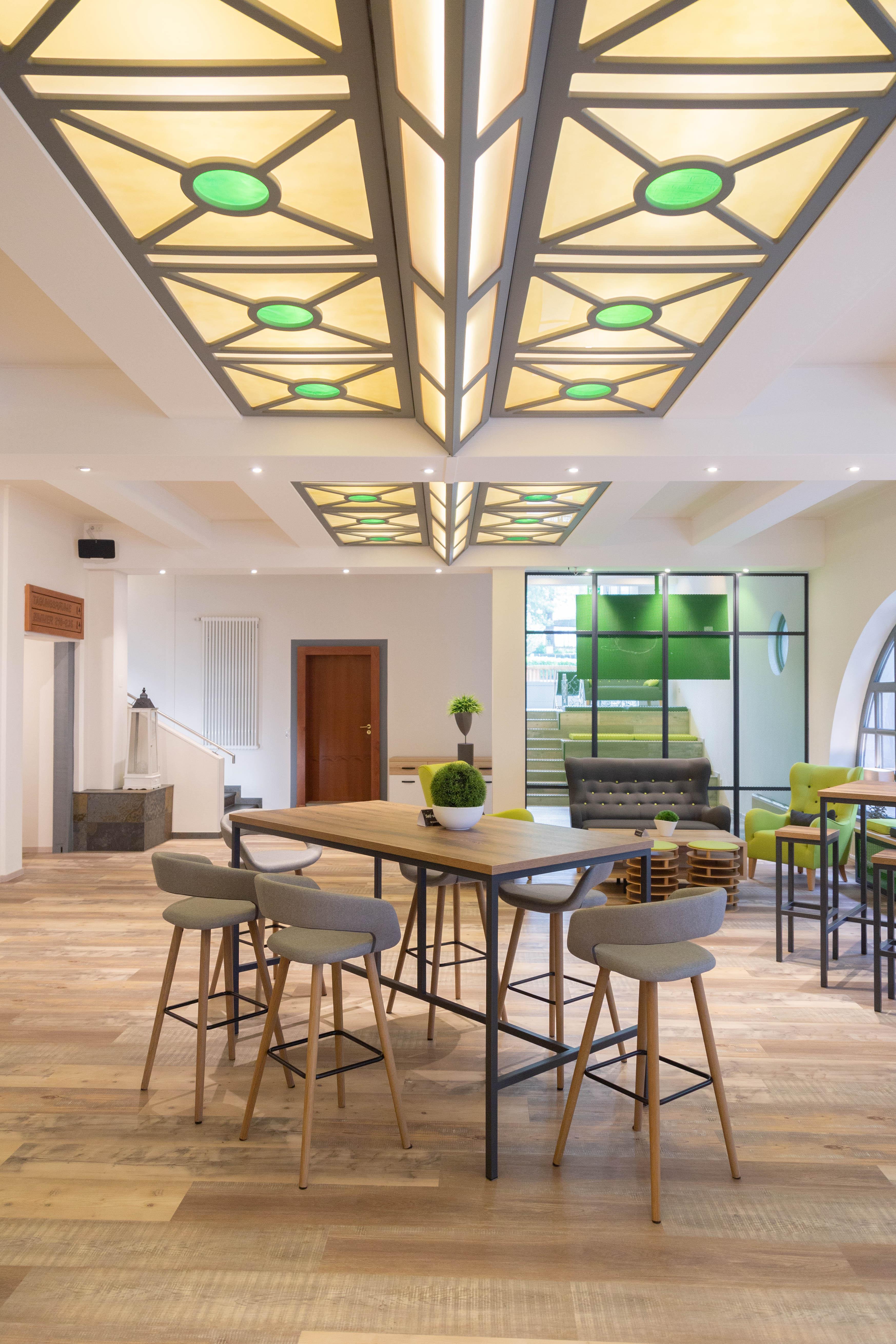 Das Ebertor - Hotel & Hostel บอพพาร์ด ภายนอก รูปภาพ
