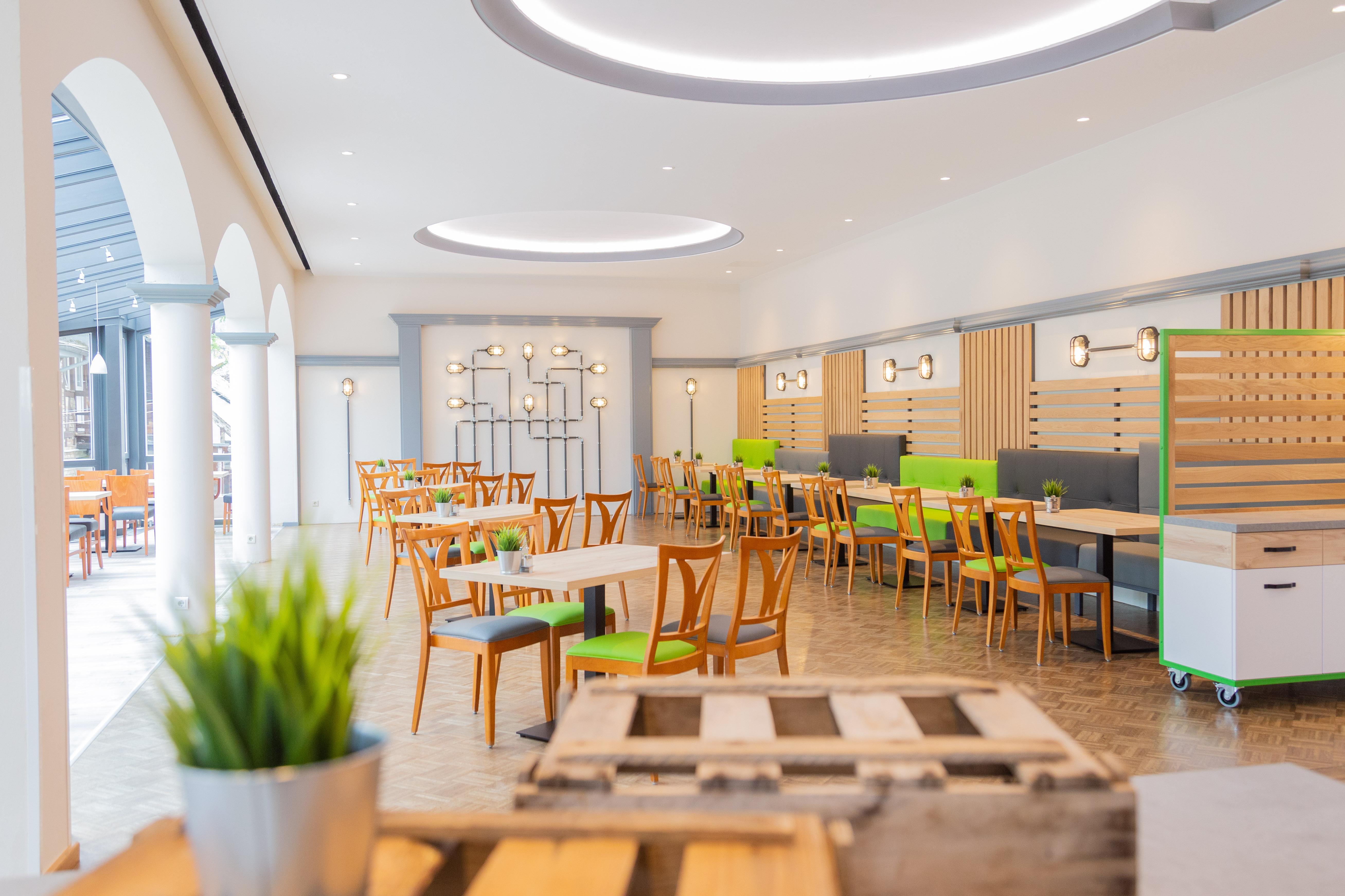 Das Ebertor - Hotel & Hostel บอพพาร์ด ภายนอก รูปภาพ